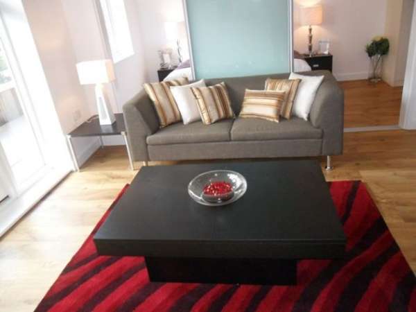 Luxurious beautiful and charming studio flats for rent in knightsbridge, ub7, london