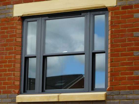 Sash window repairs, replacements, draught proofing and reglazing in london